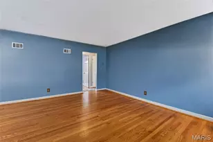 6617 E Yorkshire Dr, Affton, MO 63123 - Photo 14