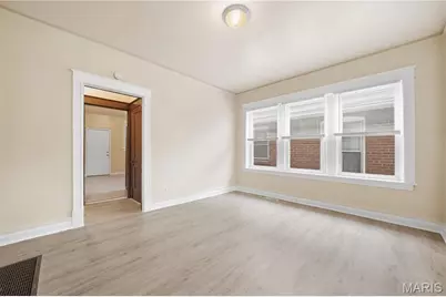 5480 Arlington Avenue, Saint Louis, MO 63120 - Photo 6