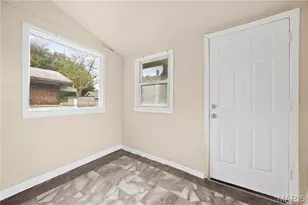 5480 Arlington Ave, Saint Louis, MO 63120 - Photo 16