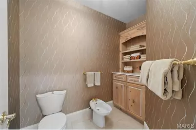 17712 Sugarberry Court, Chesterfield, MO 63005 - Photo 38