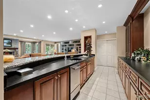 17712 Sugarberry Ct, Chesterfield, MO 63005 - Photo 62