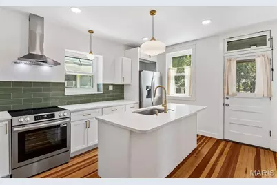 306 Union Road, Saint Louis, MO 63123 - Photo 6