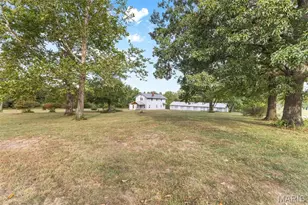 1504 Center St, Bismarck, MO 63624 - Photo 4