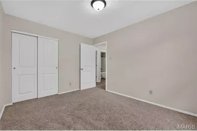 210 Raymond Drive, Florissant, MO 63031 - Photo 14