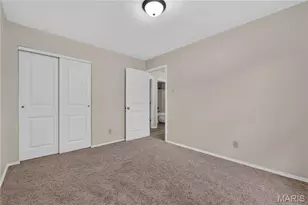 210 Raymond Dr, Florissant, MO 63031 - Photo 14