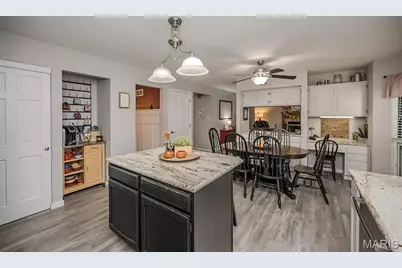 1826 Red Clover Drive, Florissant, MO 63031 - Photo 20