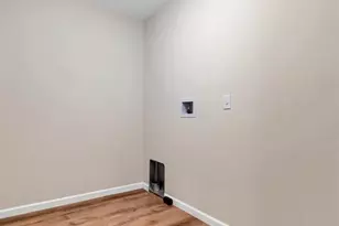 609 S 2nd St, Pacific, MO 63069 - Photo 14