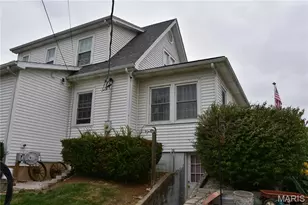 523 W Olive St, Palmyra, MO 63461 - Photo 10