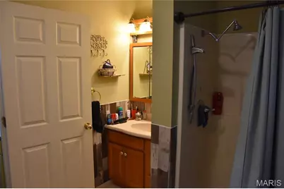 523 W Olive Street, Palmyra, MO 63461 - Photo 16