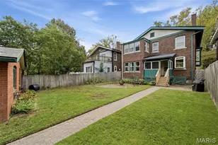 7043 Pershing Ave, University City, MO 63130 - Photo 48