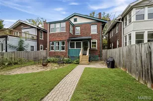 7043 Pershing Ave, University City, MO 63130 - Photo 12