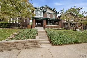 7043 Pershing Ave, University City, MO 63130 - Photo 2