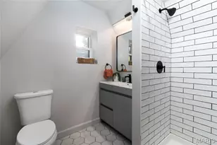 7330 Shaftesbury Ave, University City, MO 63130 - Photo 22
