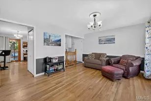 11974 Brookmont Dr, Maryland Heights, MO 63043 - Photo 10