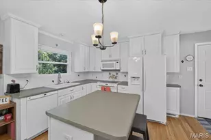 11974 Brookmont Dr, Maryland Heights, MO 63043 - Photo 14