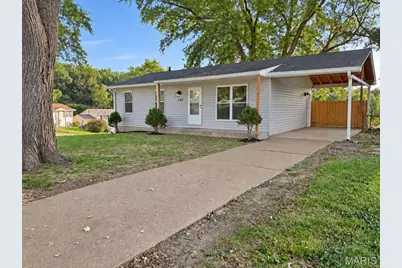 5362 Ville Angela Lane, Hazelwood, MO 63042 - Photo 2