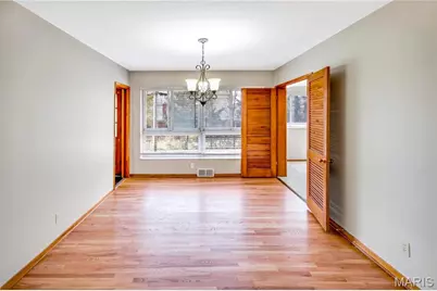 1011 Chartres Avenue, Saint Louis, MO 63132 - Photo 12