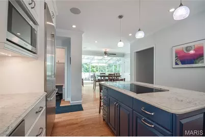 8 Granada Way, Ladue, MO 63124 - Photo 22