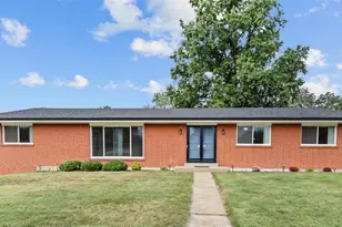 10621 Rebecca Dr, Saint Louis, MO 63128 - Photo 44