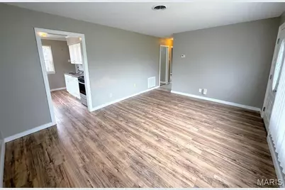 3139 Saint David Lane, Saint Ann, MO 63074 - Photo 6