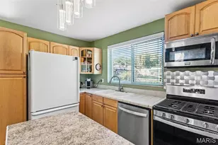 279 Old County Rd, Saint Louis, MO 63125 - Photo 12