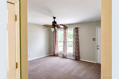 2 Smoke Tree Drive, Fenton, MO 63026 - Photo 2