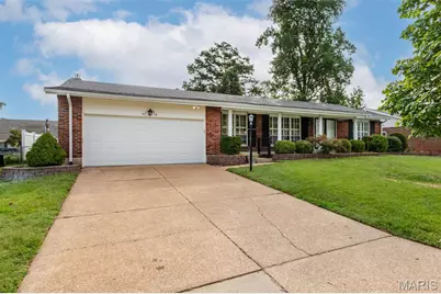 4126 Concord Oaks Drive, Saint Louis, MO 63128 - Photo 1