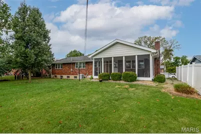 4126 Concord Oaks Drive, Saint Louis, MO 63128 - Photo 6