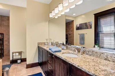 1154 Dover Place, Saint Louis, MO 63111 - Photo 18