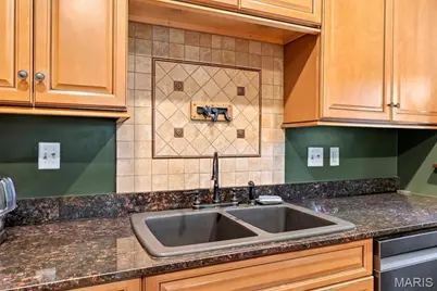 1154 Dover Place, Saint Louis, MO 63111 - Photo 14