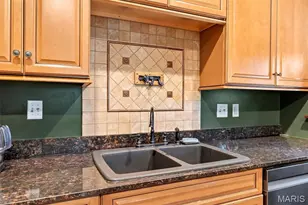 1154 Dover Pl, Saint Louis, MO 63111 - Photo 14