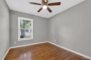 11305 Parkmont Dr, Unincorporated, MO 63138 - Photo 16