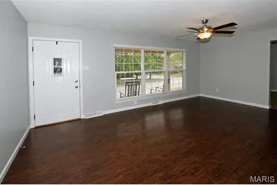 3001 W Adams, Saint Charles, MO 63301 - Photo 2