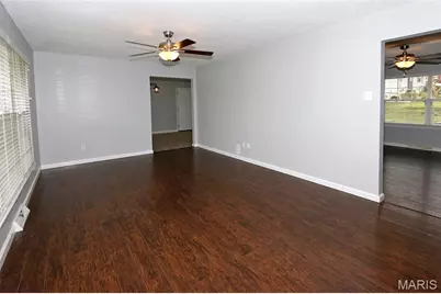 3001 W Adams, Saint Charles, MO 63301 - Photo 4