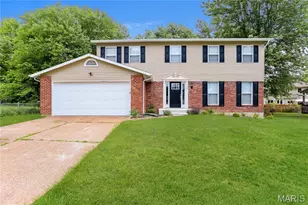 710 Westbridge Dr, Saint Peters, MO 63376 - Photo 1