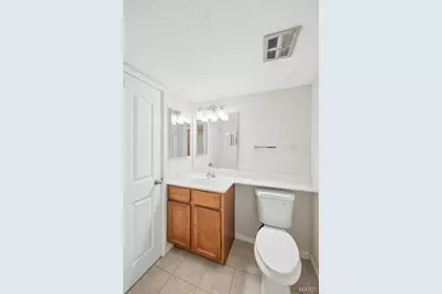 1411 Willow Brook Cove #10, Saint Louis, MO 63146 - Photo 6