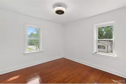 3500 Central Place, Beverly Hills, MO 63121 - Photo 14