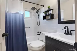 4322 Heinle Dr, Saint Louis, MO 63129 - Photo 16
