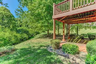 18 Country Bluff Ct, Saint Charles, MO 63301 - Photo 30