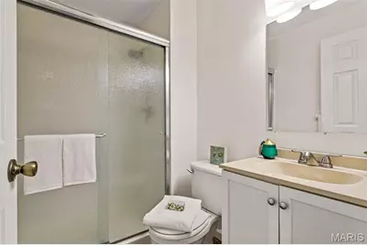 1961 Marine Terrace Drive #L, Saint Louis, MO 63146 - Photo 14