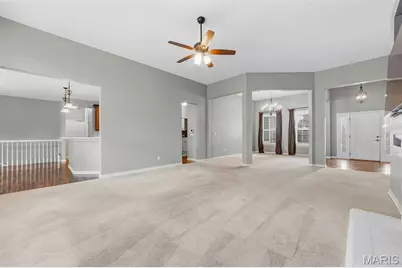1817 Majestic Oaks Drive, Wentzville, MO 63385 - Photo 8