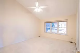 3309 Lower Lakes Estates Dr, Valley Park, MO 63088 - Photo 10