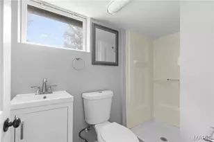 10591 Clarendon Ave, Saint Louis, MO 63114 - Photo 20