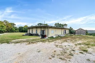 3010 Sherri Ln, Imperial, MO 63052 - Photo 2