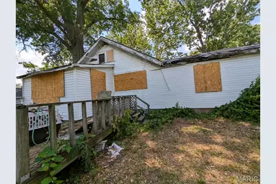 3910 Council Grove, Saint Louis, MO 63120 - Photo 2