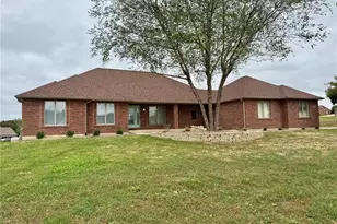 605 Judges Way, Troy, MO 63379 - Photo 2