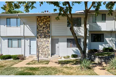 3002 San Souci Drive #3002, Lake Saint Louis, MO 63367 - Photo 1