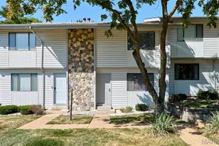 3002 San Souci Dr, Lake Saint Louis, MO 63367 - Photo 1