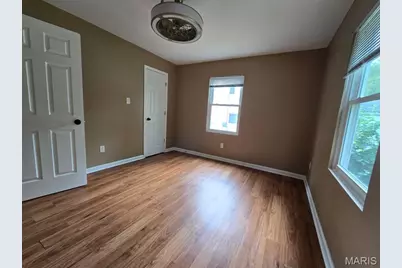 9765 Vickie Place, Saint Louis, MO 63136 - Photo 8