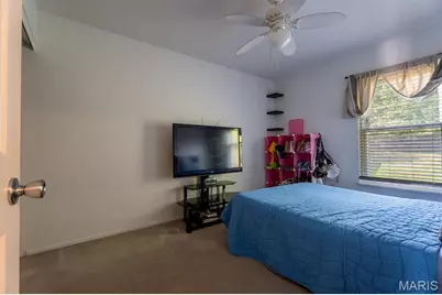 1523 Glenn Brooke Woods Circle, Ballwin, MO 63021 - Photo 10